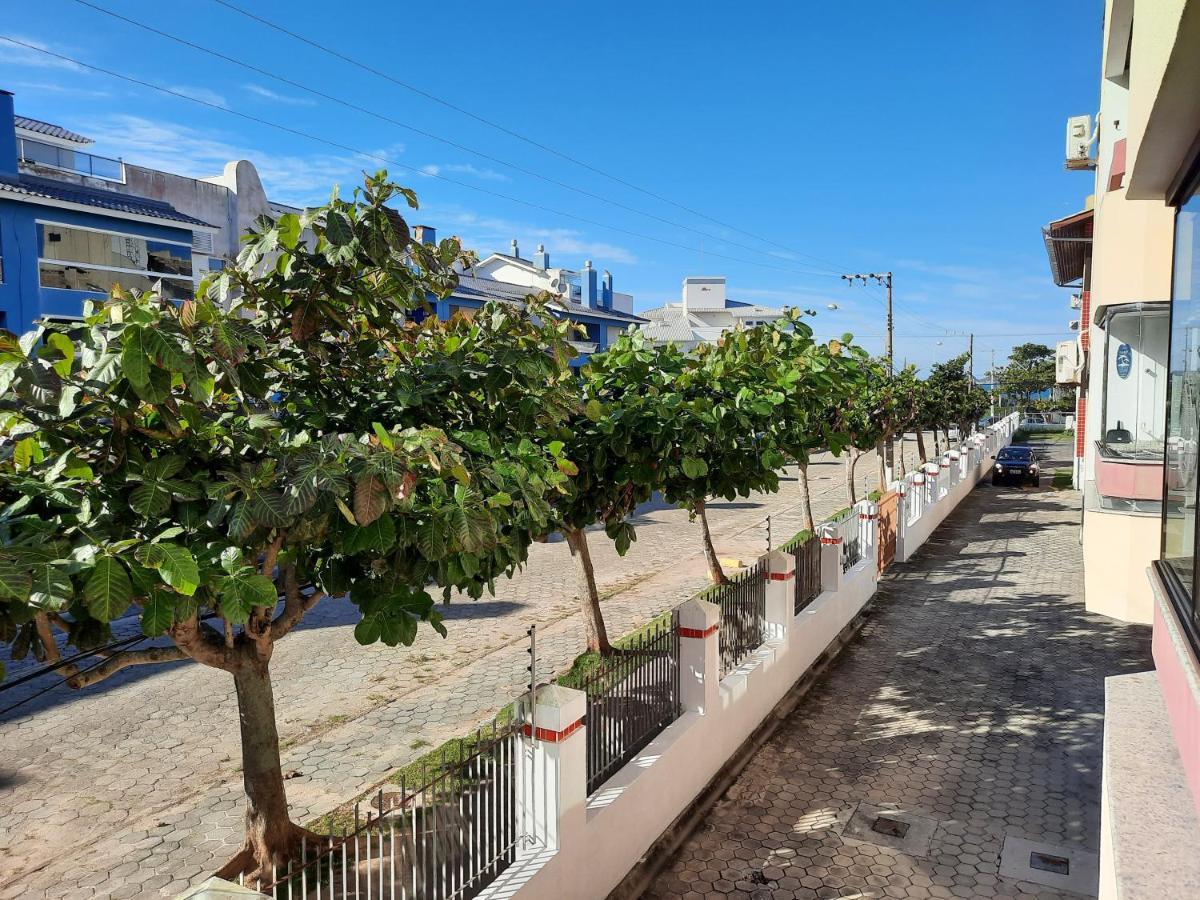 Ingleses Norte Apartamento *